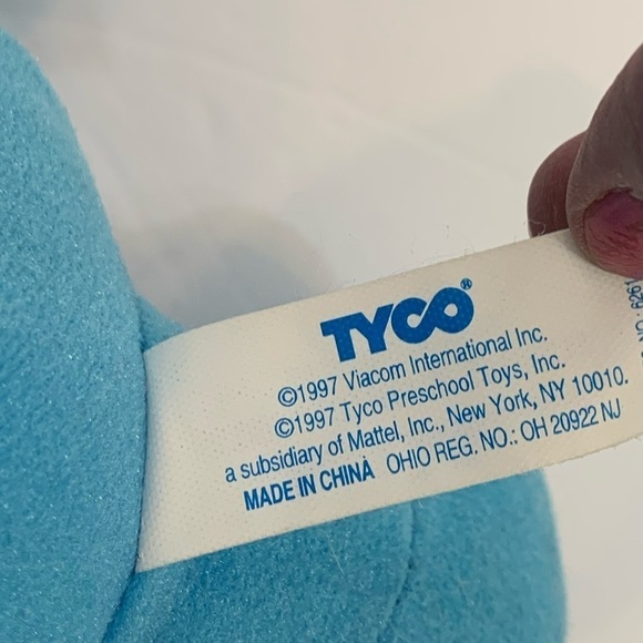 Vintage 1997 Blue from Blue’s Clues Tyco Music and Sound Dog Plush 12” - Picture 3 of 6
